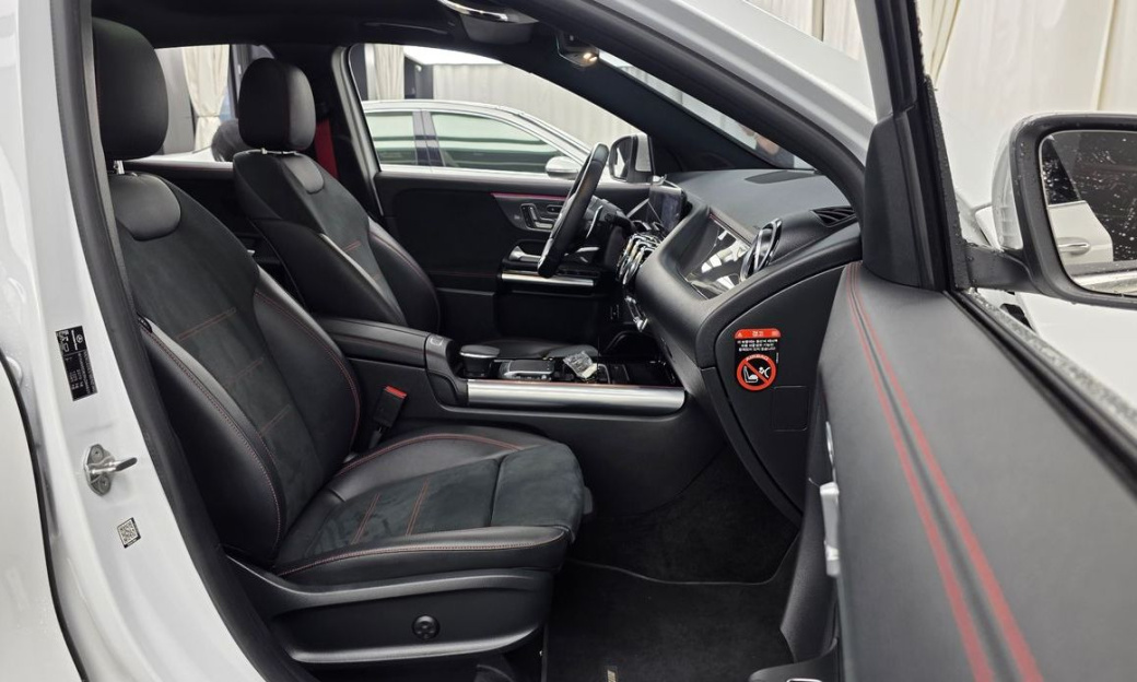 Mercedes-Benz GLA-Class GLA45 AMG 4MATIC+, 2022