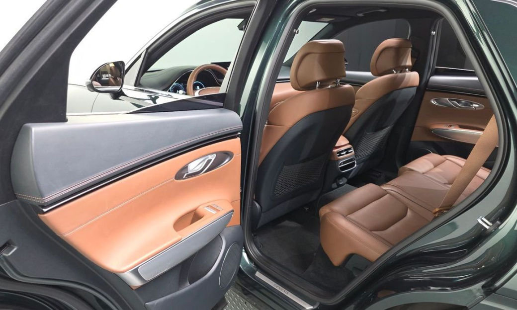 Genesis GV70 2.5T Gasoline 2WD, 2021