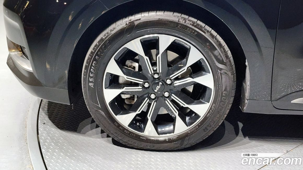 Kia Carnival 9-Seater Noblesse, 2022