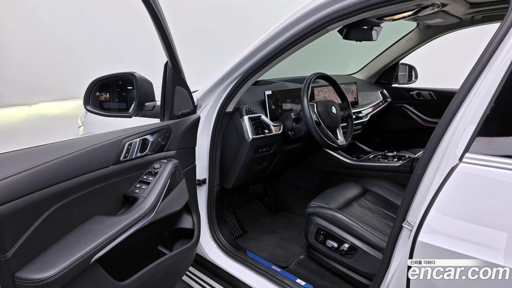 BMW X5 xDrive 40i xLine, 2025