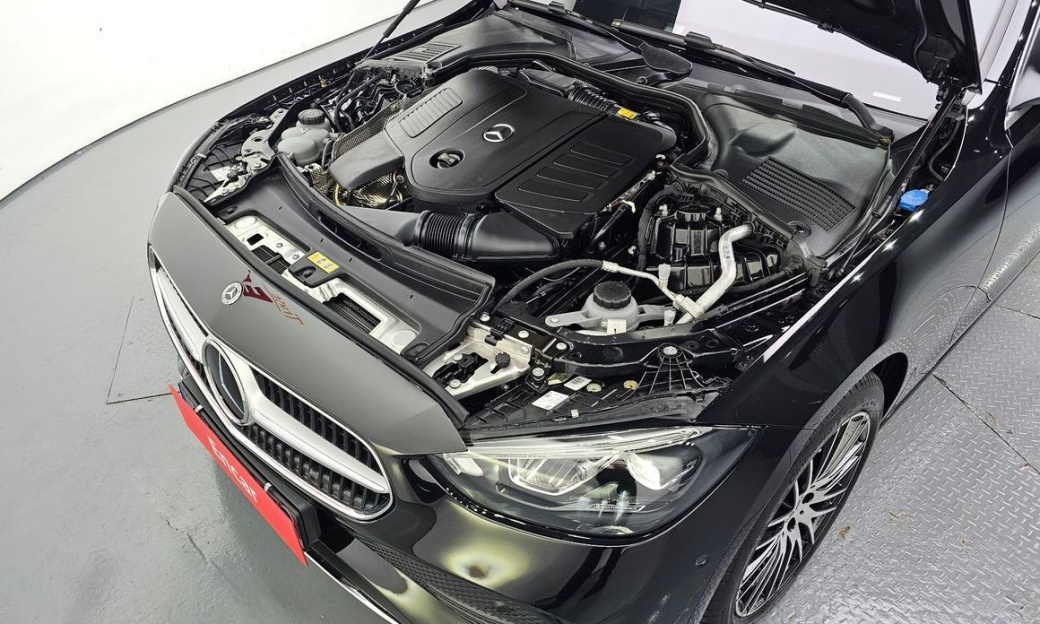 Mercedes-Benz C-Class C200 Avantgarde, 2025
