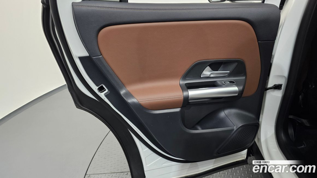 Mercedes-Benz GLA-Class GLA250 4MATIC, 2023