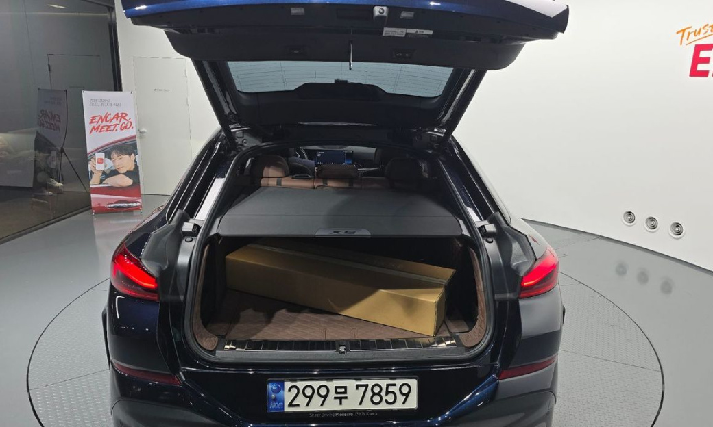 BMW X6 xDrive40i M Sport, 2024