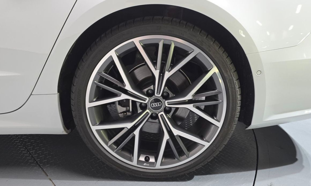 Audi A7 55 TFSI Quattro Premium, 2025