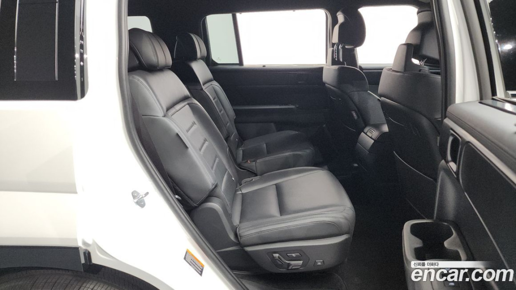Hyundai Santafe Gasoline 2.5T 4WD, 2025