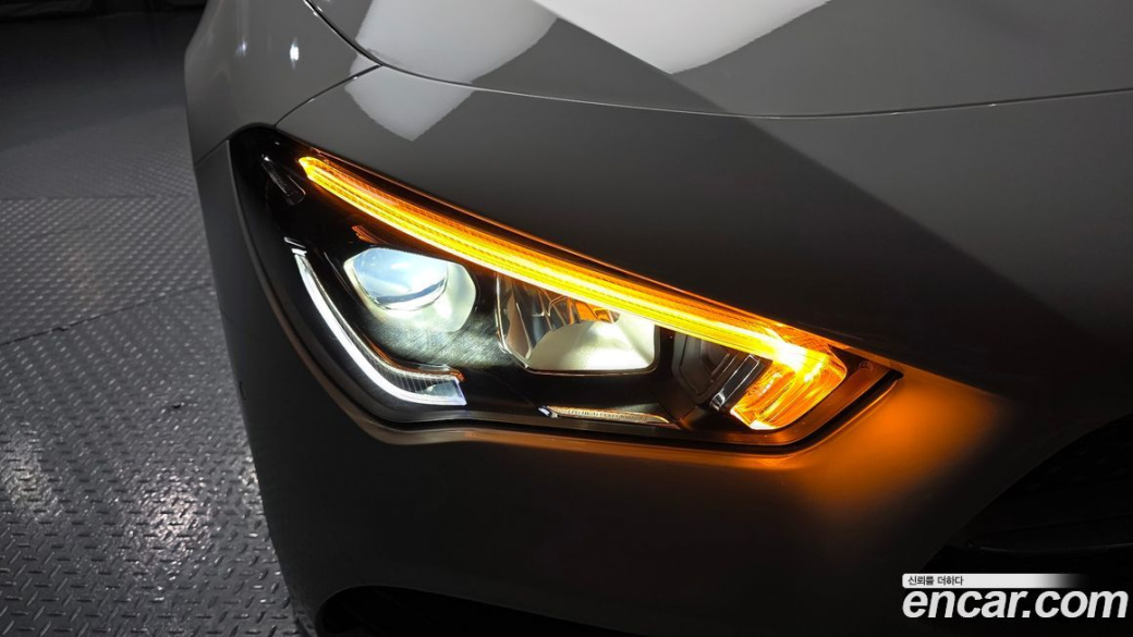 Mercedes-Benz CLA-Class CLA250 4MATIC, 2023