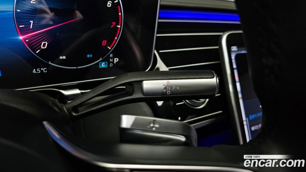 Mercedes-Benz S-Class Maybach S580 4MATIC, 2023