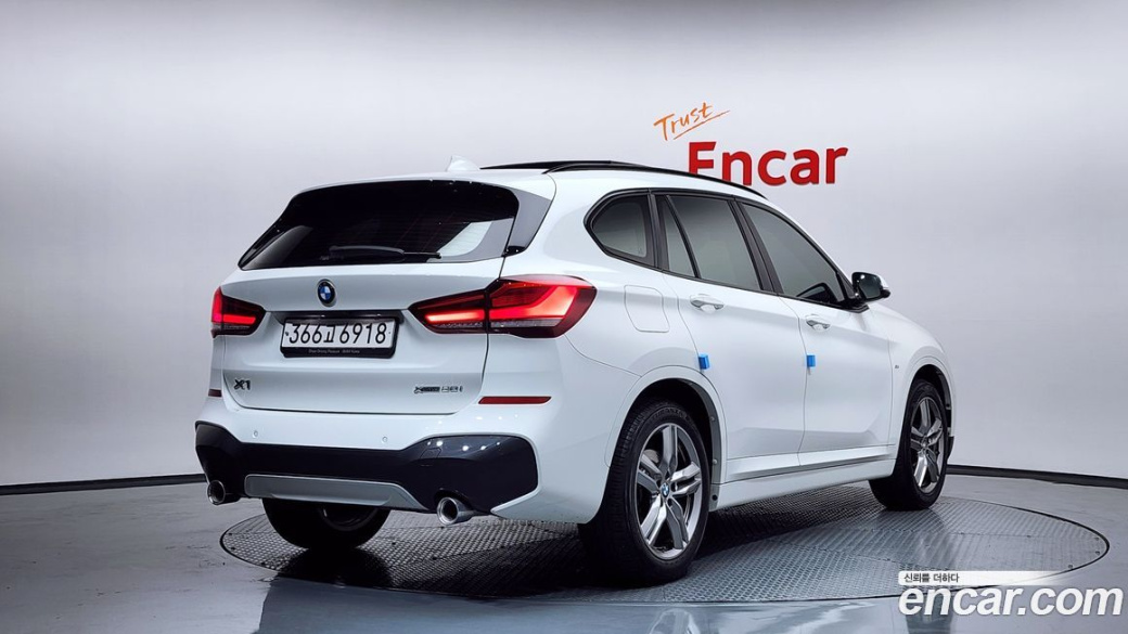 BMW X1 xDrive 20i M Sport, 2022
