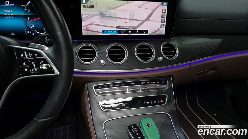 Mercedes-Benz E-Class E250 AMG Line, 2023