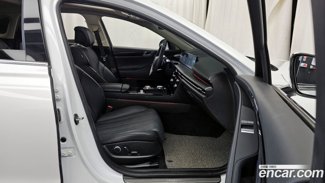 Genesis G80 Gasoline 2.5 Turbo 2WD, 2025