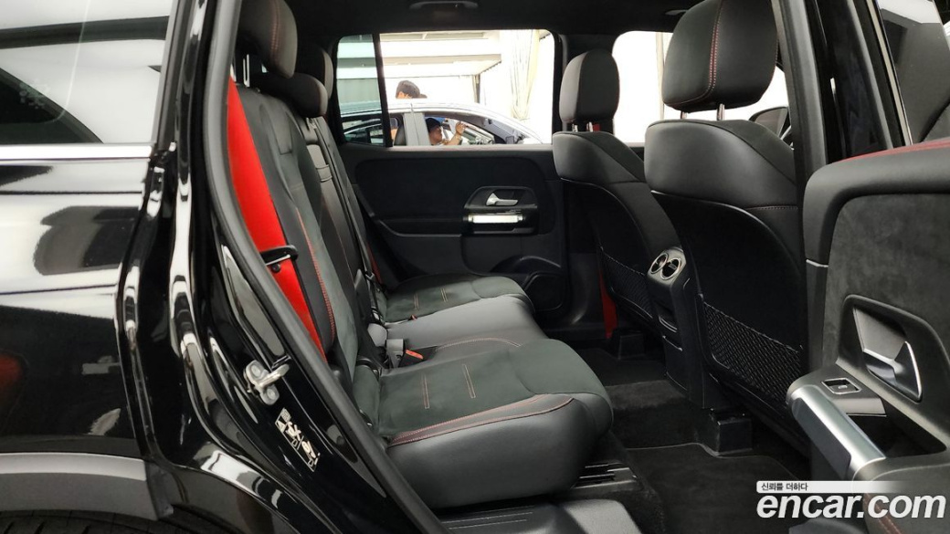 Mercedes-Benz GLB-Class AMG GLB35 4MATIC, 2023