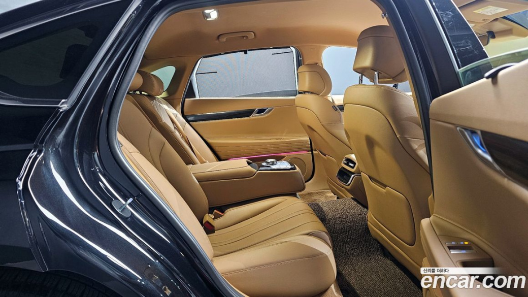 Genesis G80 Gasoline 2.5 Turbo 2WD, 2025