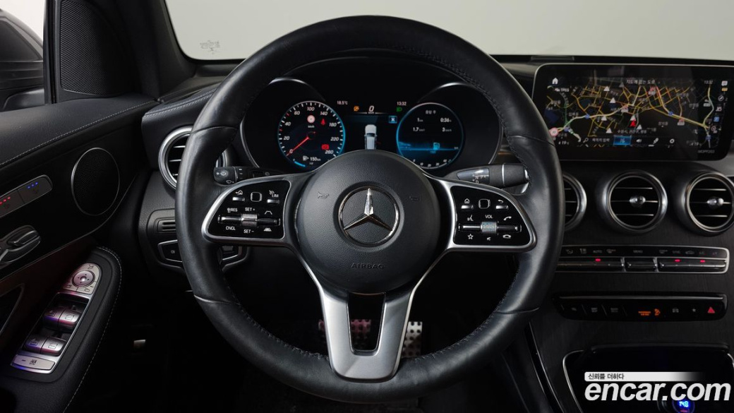 Mercedes-Benz GLC-Class GLC300 4MATIC, 2022