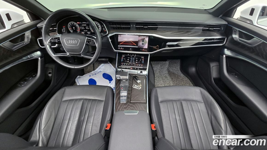 Audi A6 45 TFSI Quattro Premium, 2022
