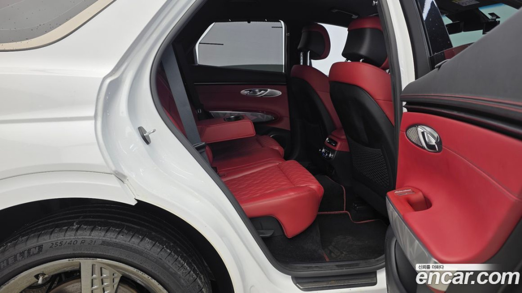 Genesis GV70 2.5T Gasoline AWD, 2022
