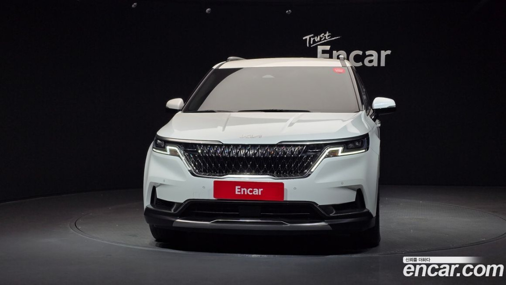 Kia Carnival 9-Seater Noblesse, 2023