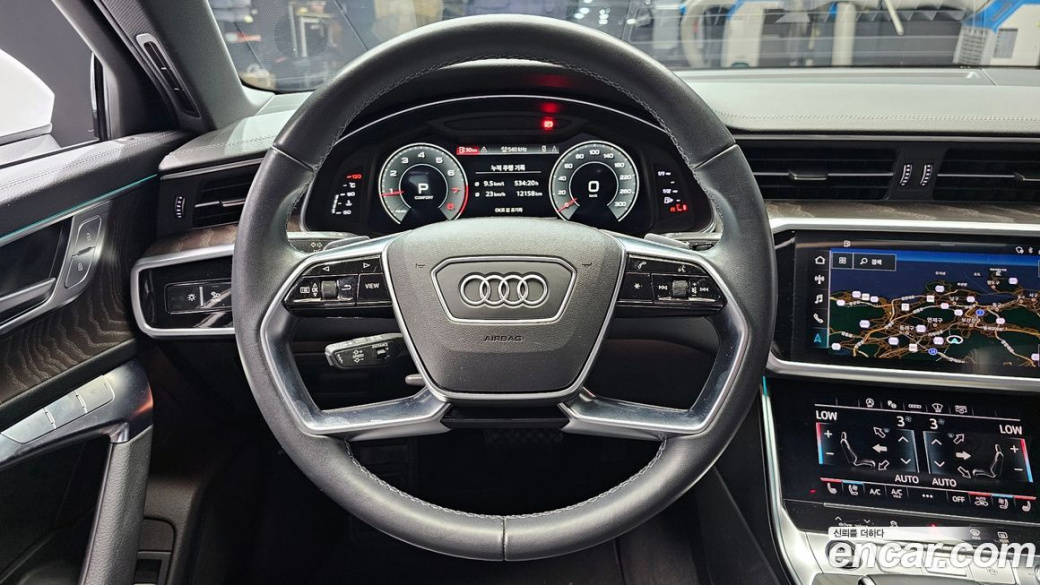 Audi A6 45 TFSI Premium, 2022