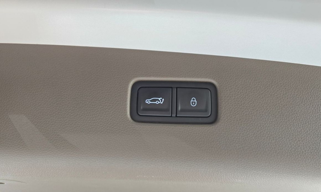 Genesis GV70 2.5T Gasoline 2WD, 2025