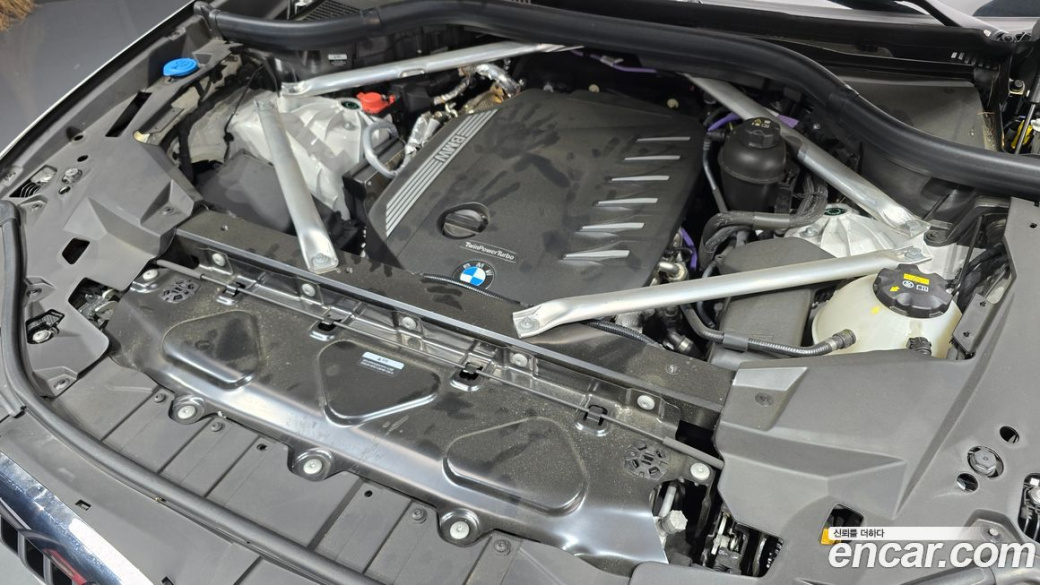 BMW X5 xDrive 30d M Sport, 2022