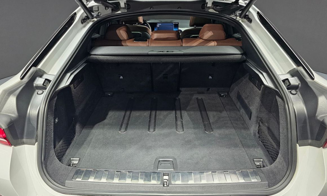 BMW X6 xDrive40i M Sport, 2024
