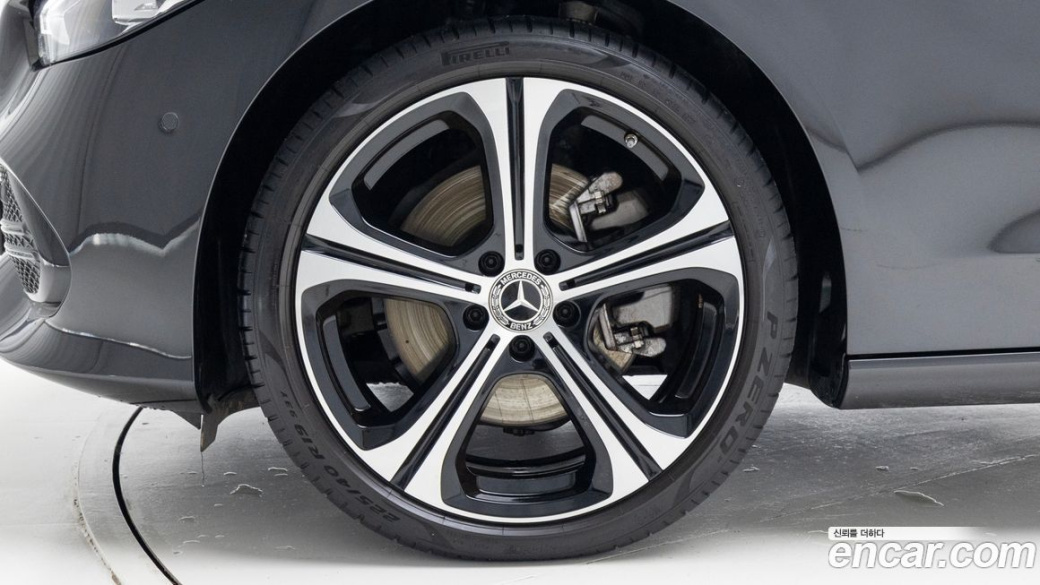 Mercedes-Benz C-Class C300 4MATIC Avantgarde, 2023