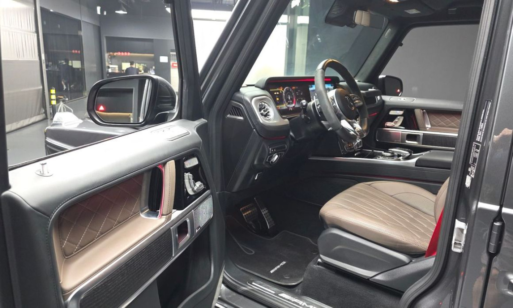 Mercedes-Benz G-Class AMG G63 Manufaktur, 2024