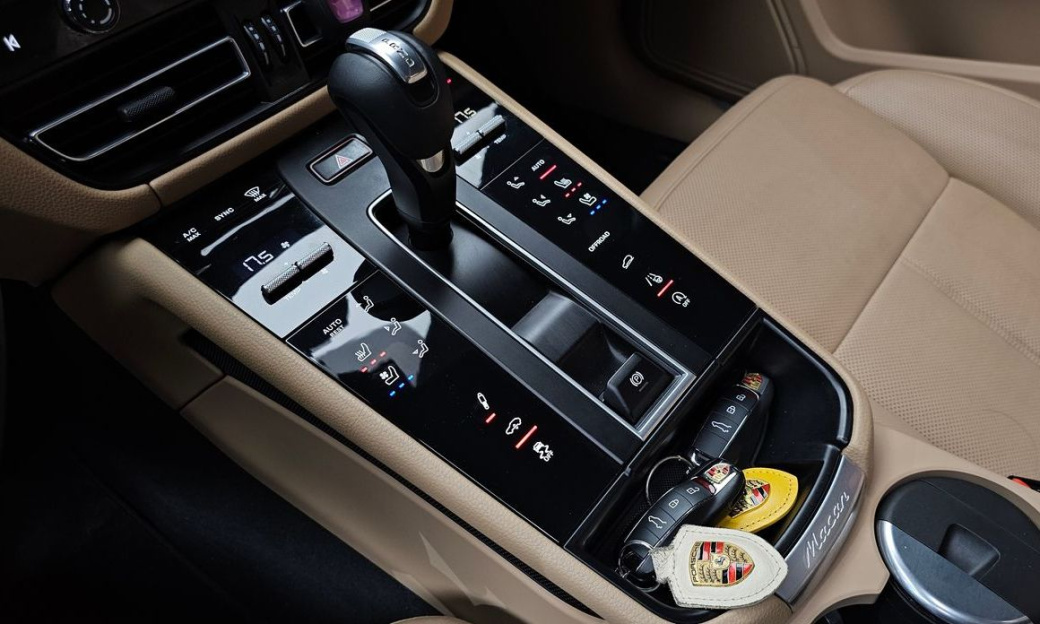 Porsche Macan 2.9 S, 2022