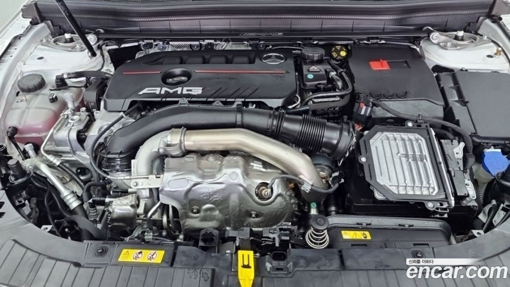 Mercedes-Benz GLB-Class AMG GLB35 4MATIC, 2025
