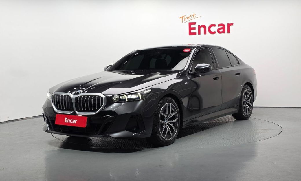 BMW 5-Series 520i M Sport, 2024