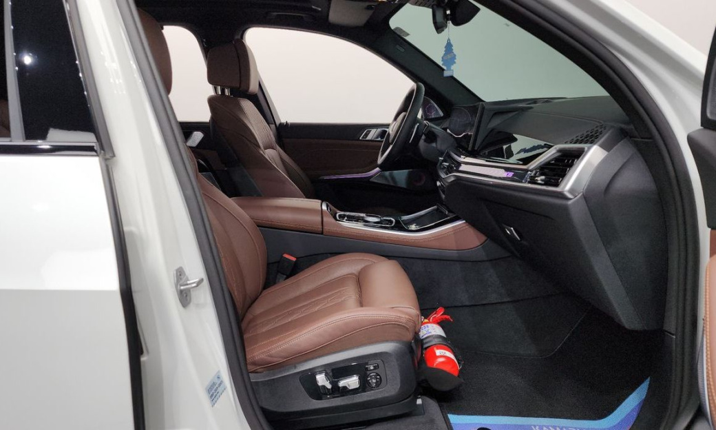 BMW X5 xDrive 40i M Sport, 2025