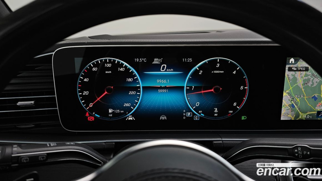Mercedes-Benz GLS-Class GLS400d 4MATIC, 2023