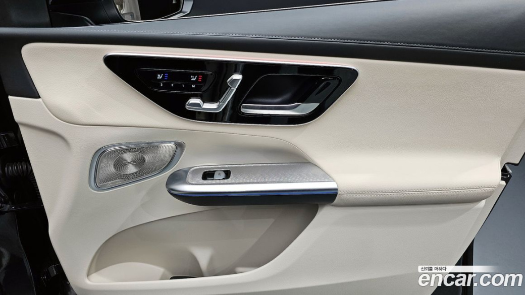 Mercedes-Benz GLC-Class GLC 300 4MATIC Avantgarde, 2025