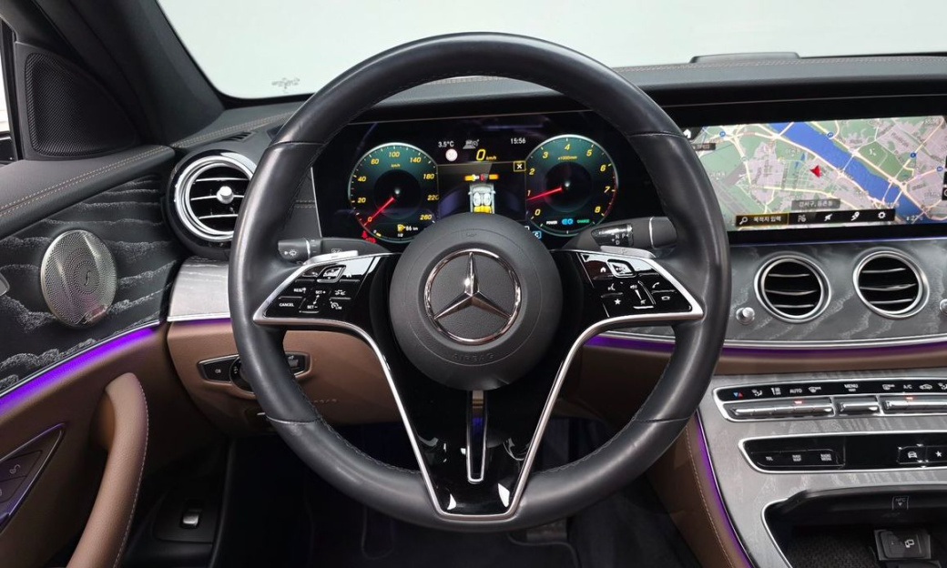 Mercedes-Benz E-Class E350 4MATIC Avantgarde, 2022