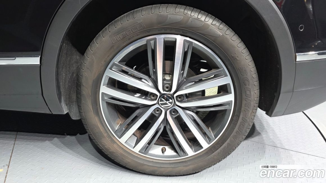 Volkswagen Tiguan 2.0 TDI Prestige, 2023