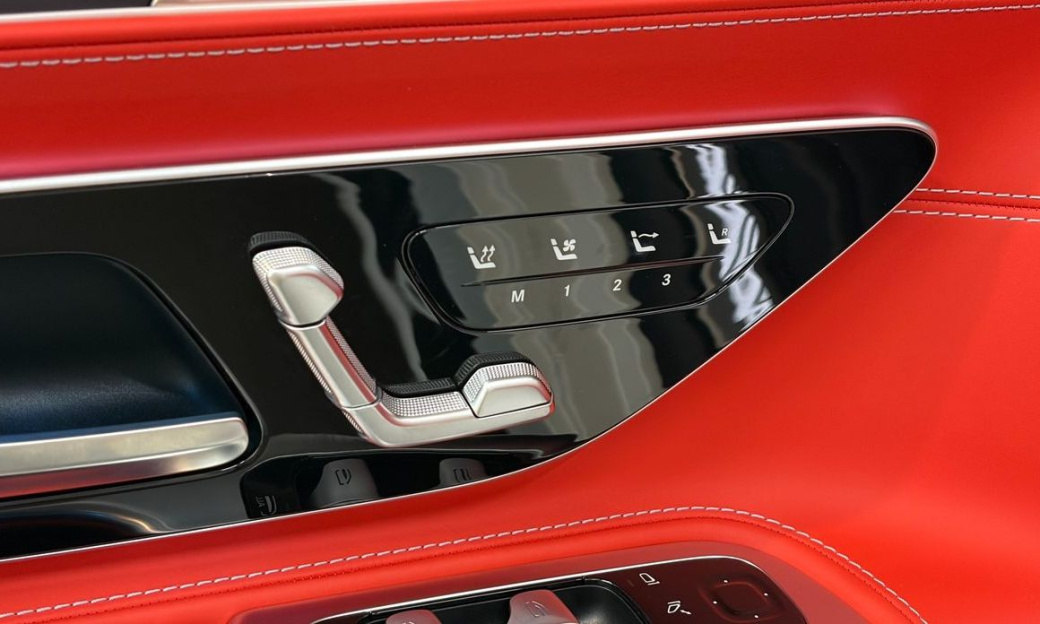 Mercedes-Benz SL-Class AMG SL43, 2025