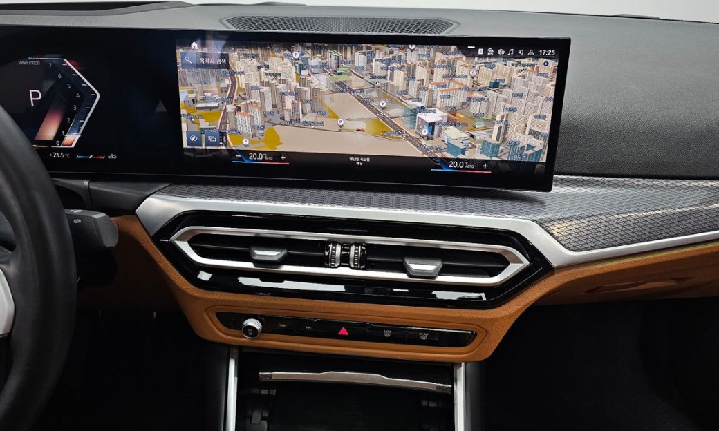 BMW 3-Series 320i M Sport, 2024