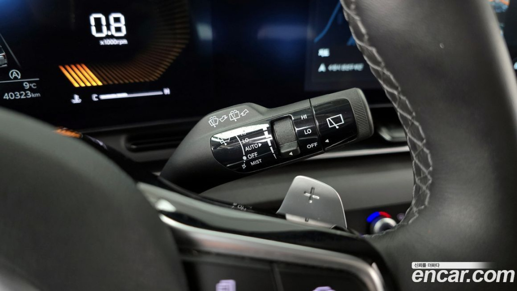 Kia Carnival 9-Seater Prestige, 2024