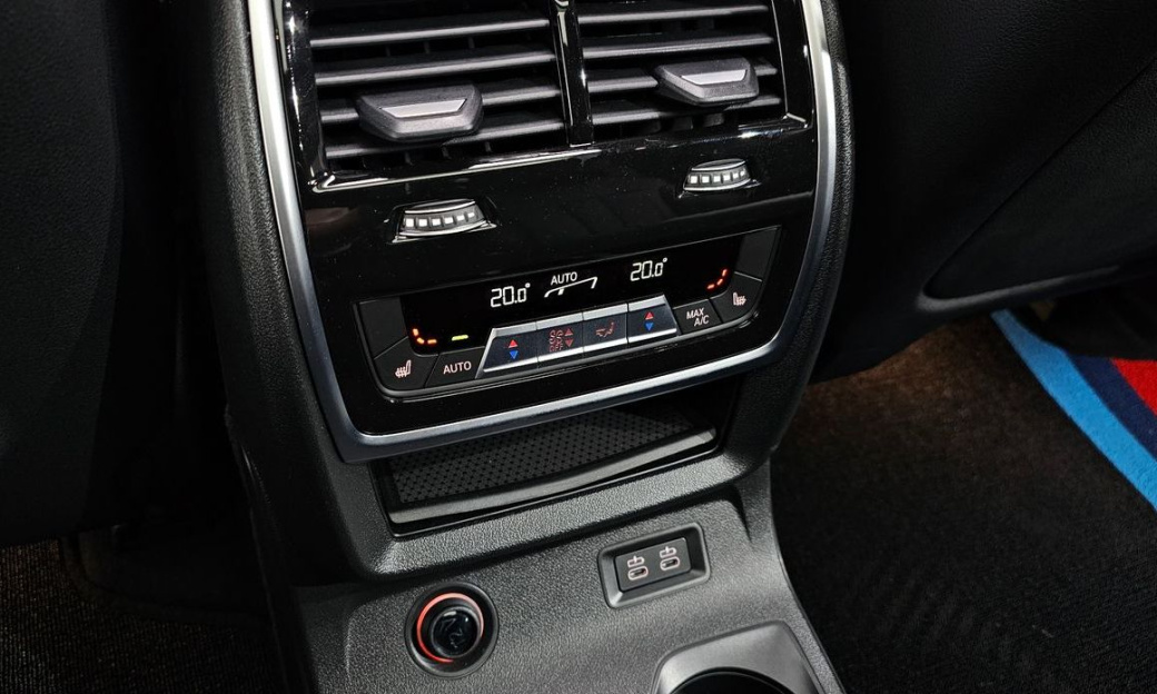 BMW X7 M60i xDrive M sport 6STR, 2024