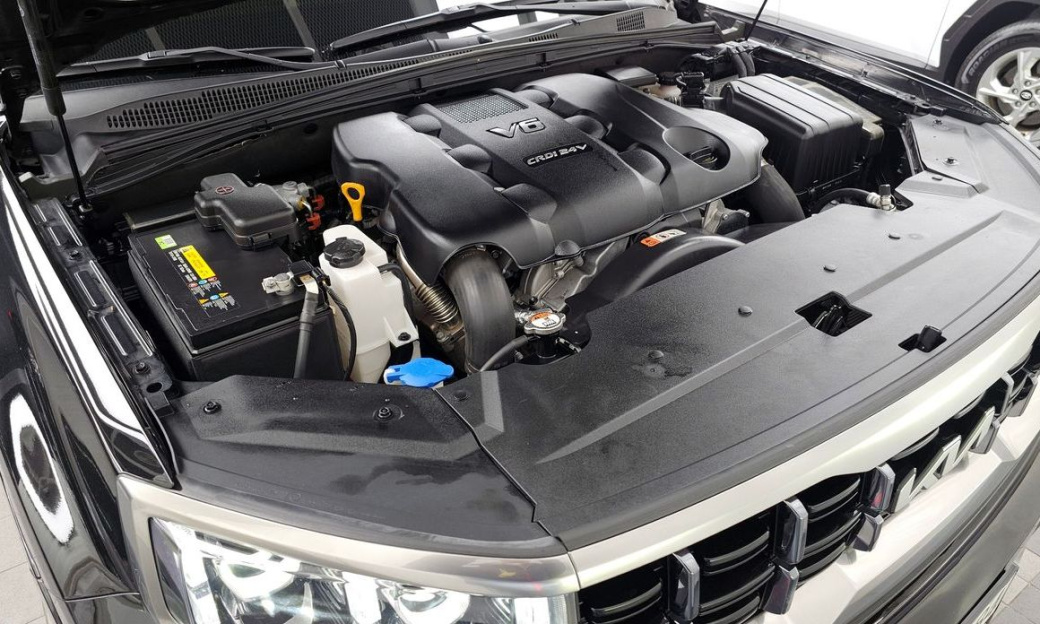 Kia Mohave Diesel 3.0 4WD 6-Seater, 2022