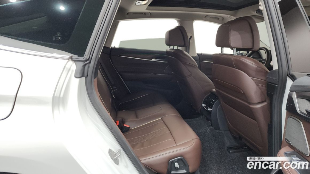 BMW Gran Turismo 630i xDrive Luxury, 2024
