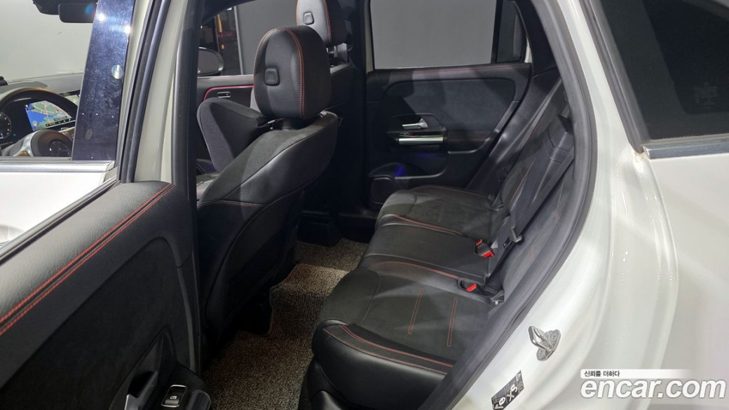 Mercedes-Benz GLA-Class GLA250 4MATIC, 2022