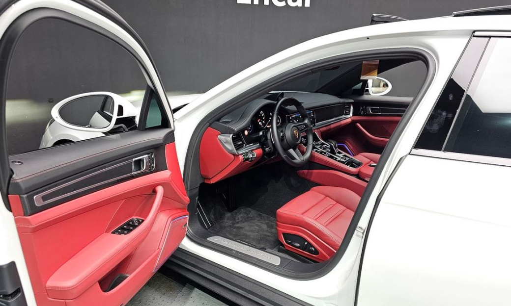 Porsche Panamera 2.9 AWD Platinum Edition, 2023