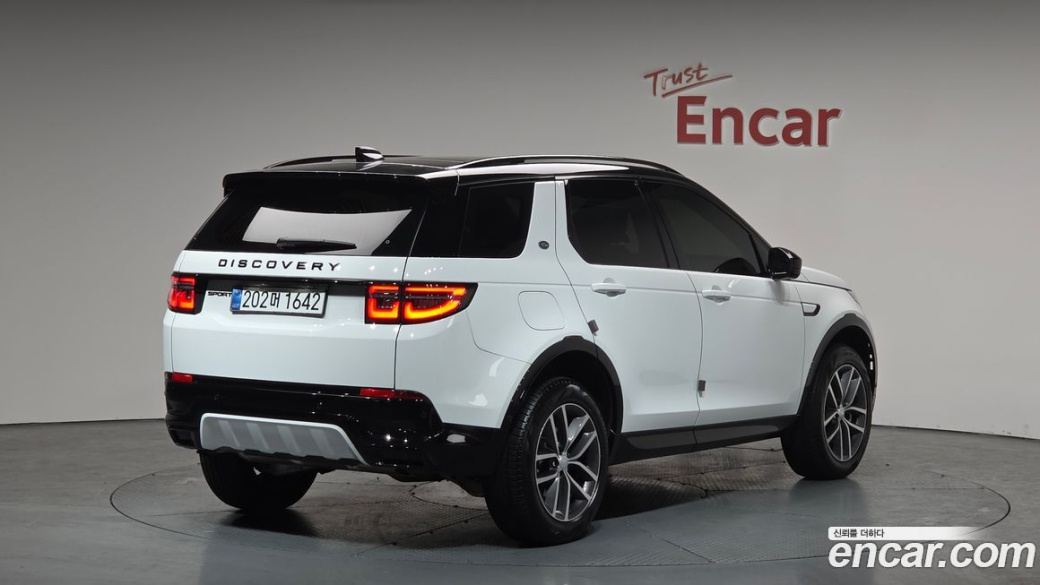 Land Rover Discovery Sport P250 Dynamic SE, 2025