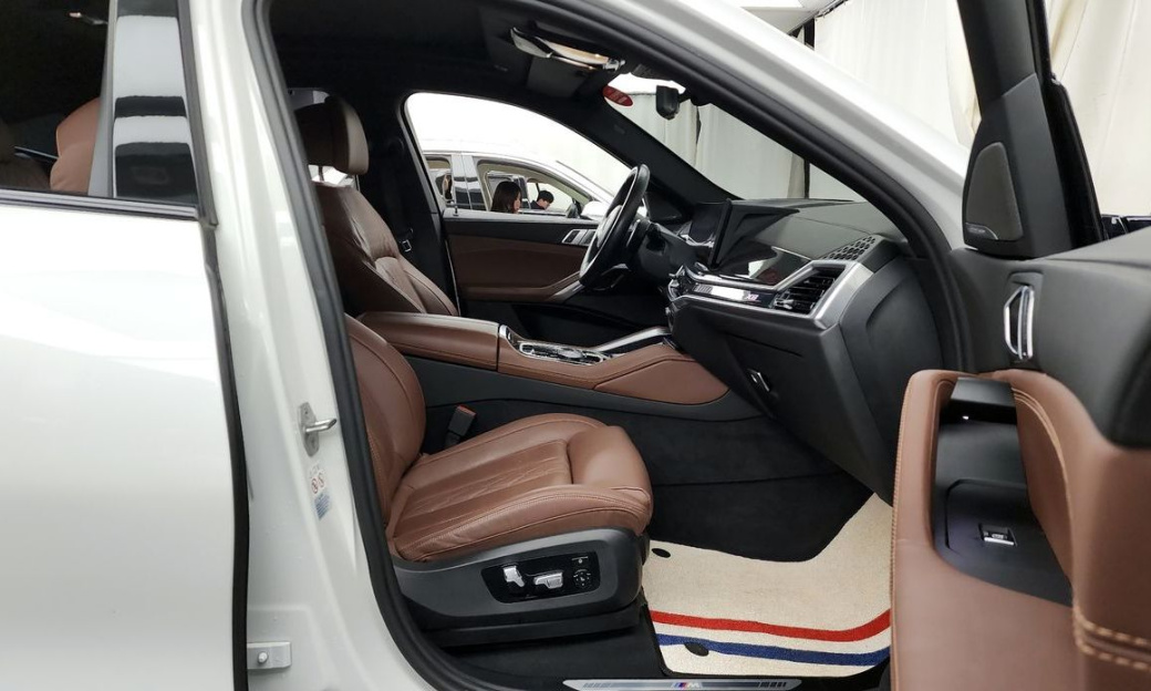 BMW X6 xDrive40i M Sport, 2024