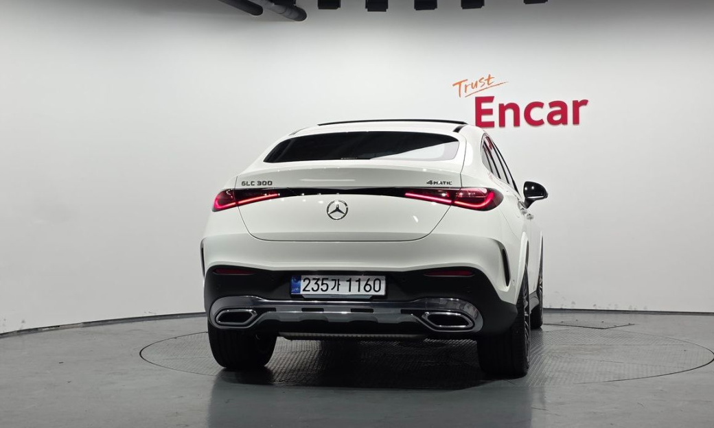 Mercedes-Benz GLC-Class GLC300 4MATIC Coupe, 2026