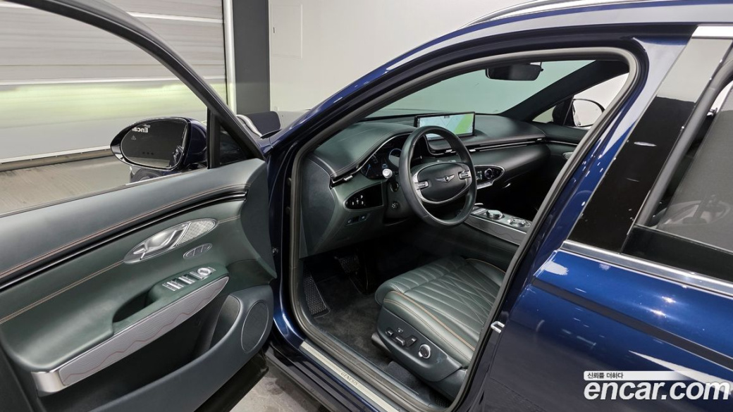 Genesis GV70 2.5T Gasoline AWD, 2022