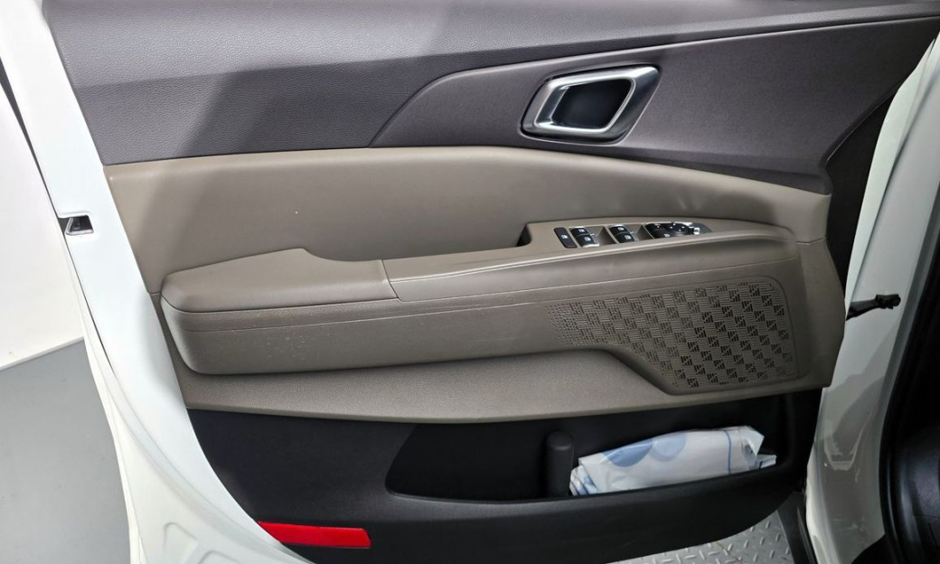 Kia Carnival 9-Seater Noblesse, 2025