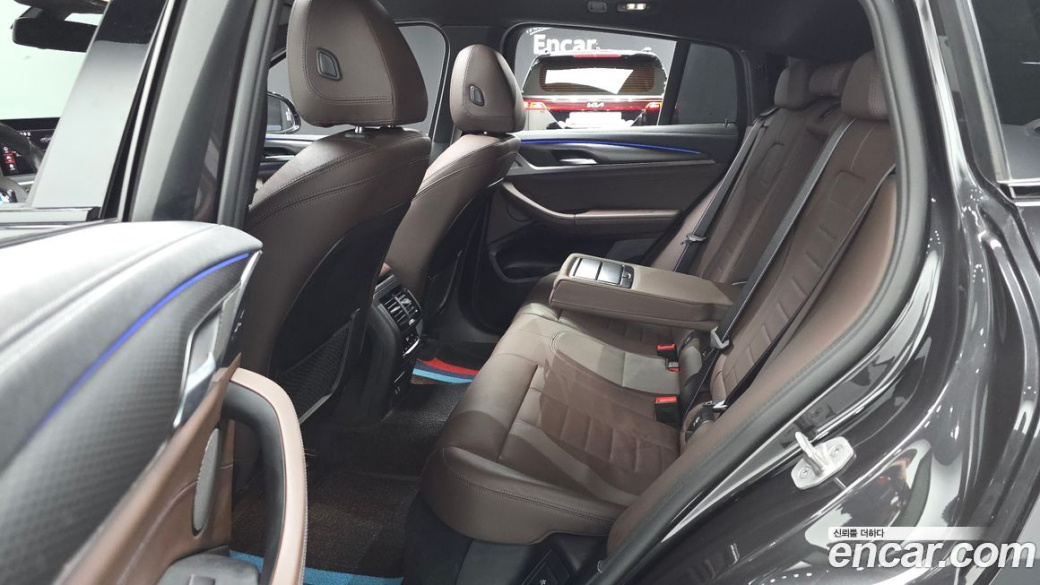 BMW X4 xDrive20i M Sports Pro, 2022