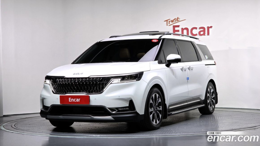 Kia Carnival 9-Seater Signature, 2022