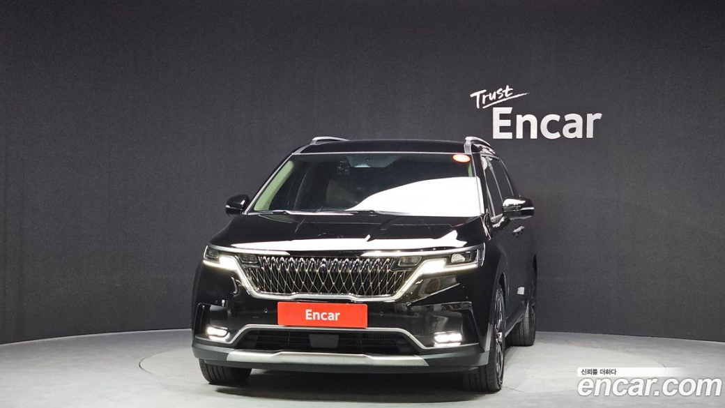 Kia Carnival 9-Seater Noblesse, 2023